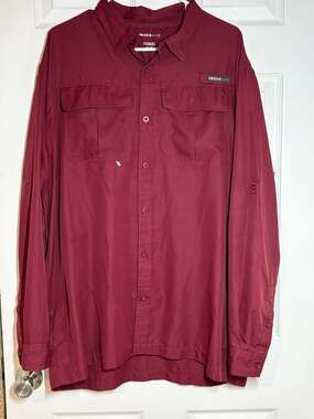 Swiss Alps Long Sleeve Hiking Shirt Size XL Burgundy